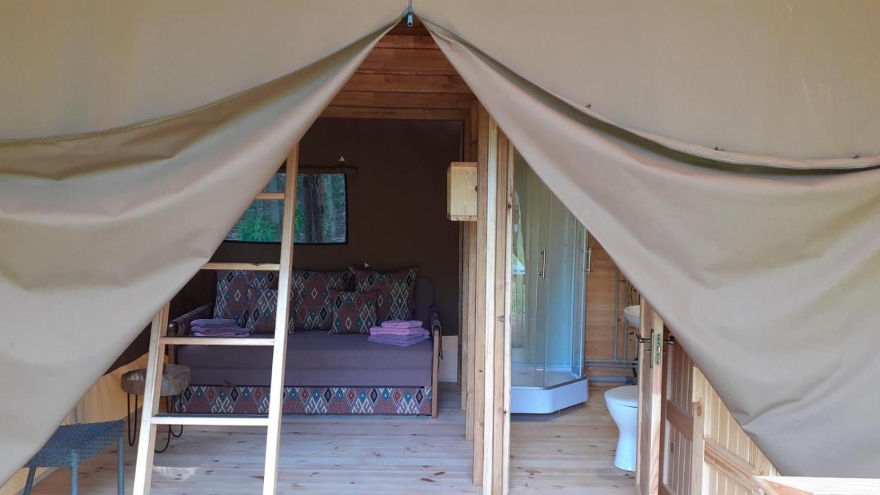 глемпінг шатро Luxury tent Ul'yaniki